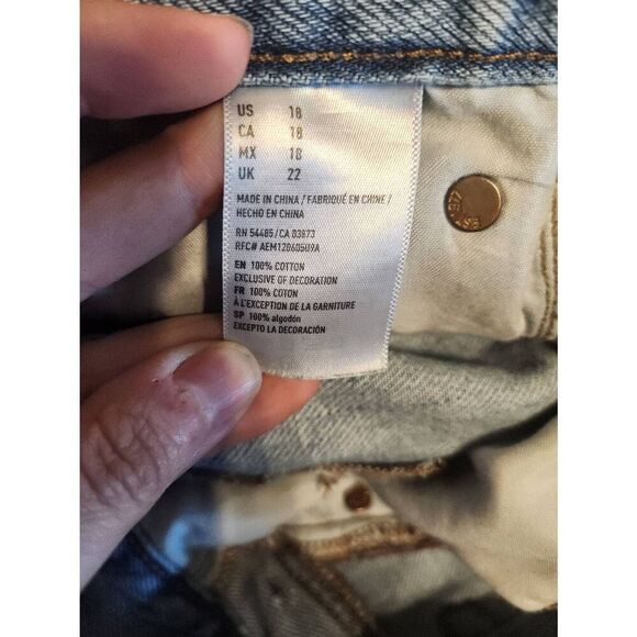 American Eagle size 18 Hi Rise Festival Destroyed Shortie Jean Shorts - Picture 6 of 6